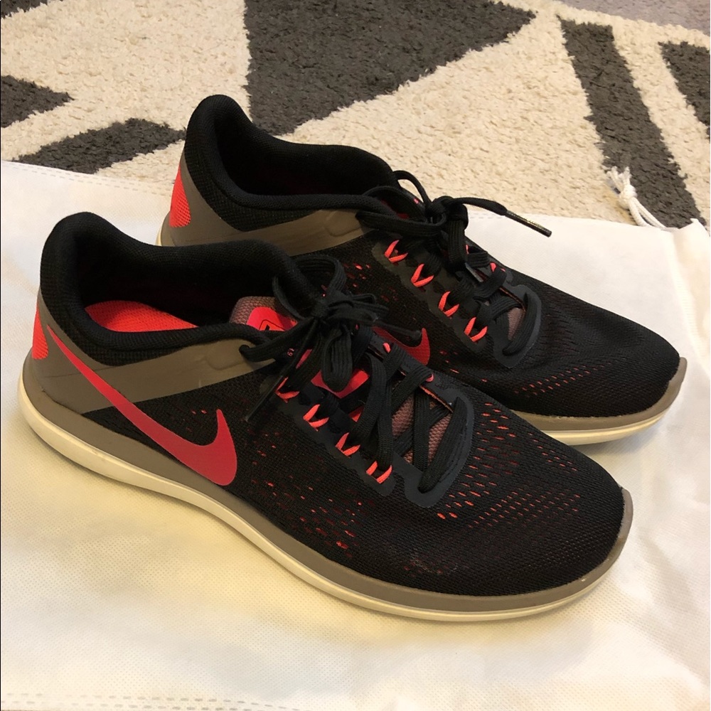 Nike flex run